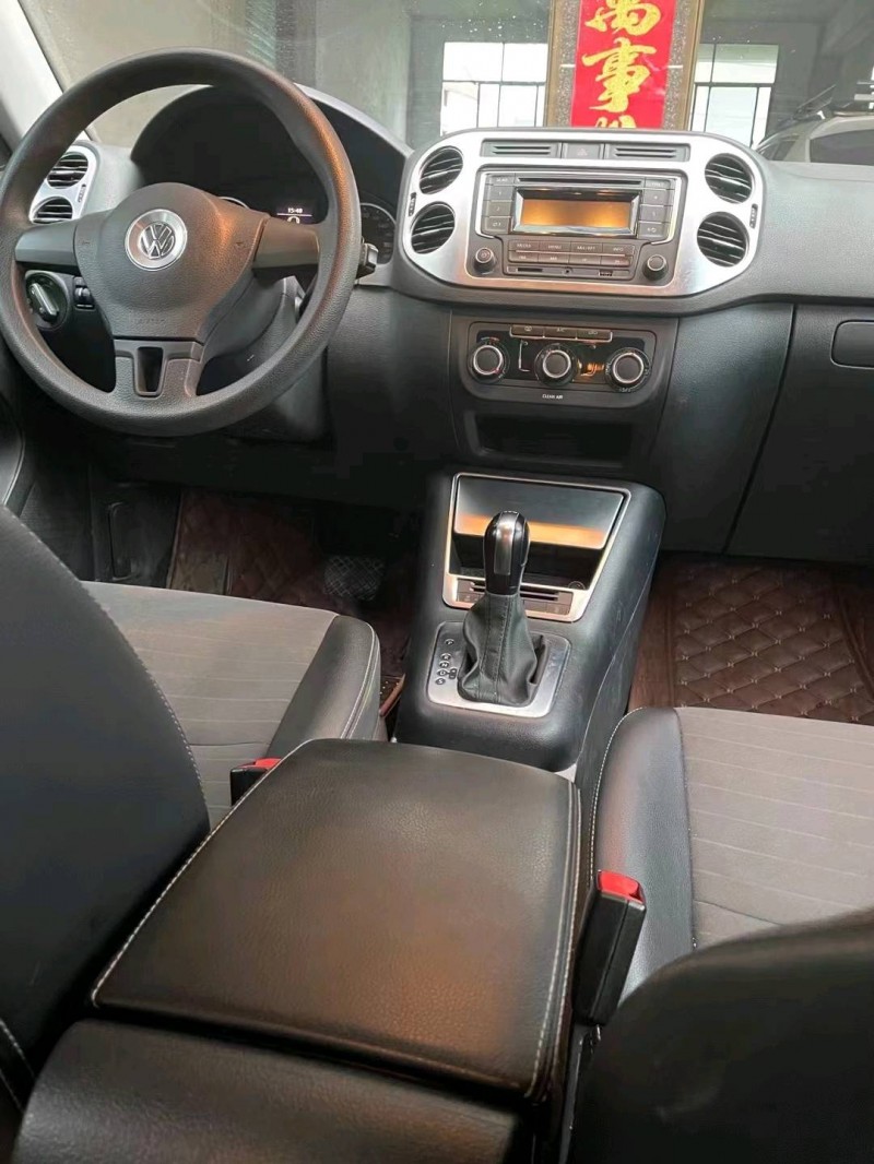衡阳17年大众途观4