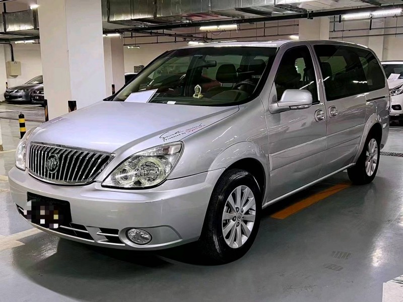 北京12年别克GL82