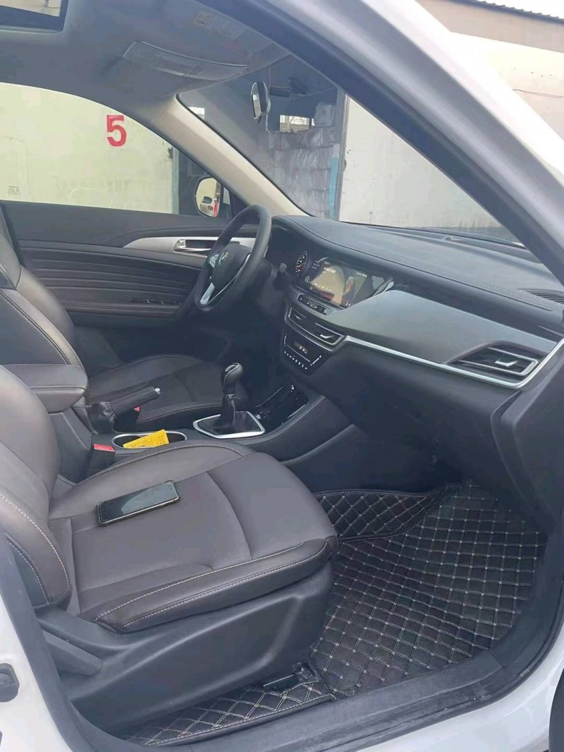 烏海20年長安汽車CS356