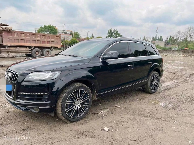 銅仁12年奧迪Q72