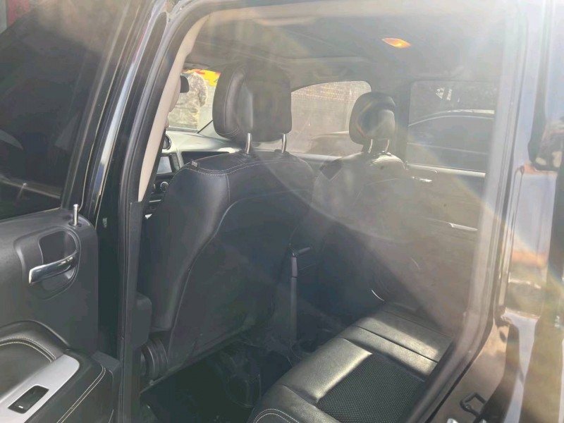 陽泉15年Jeep指南者1