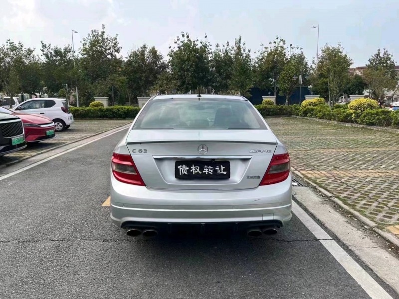 中山11年奔馳AMG5