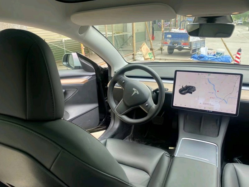 佛山21年特斯拉MODEL 33