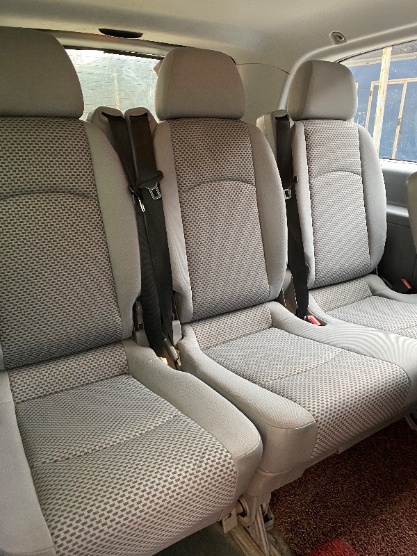 青岛13年奔驰威霆8