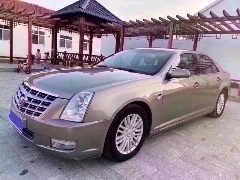 濰坊13年凱迪拉克賽威2