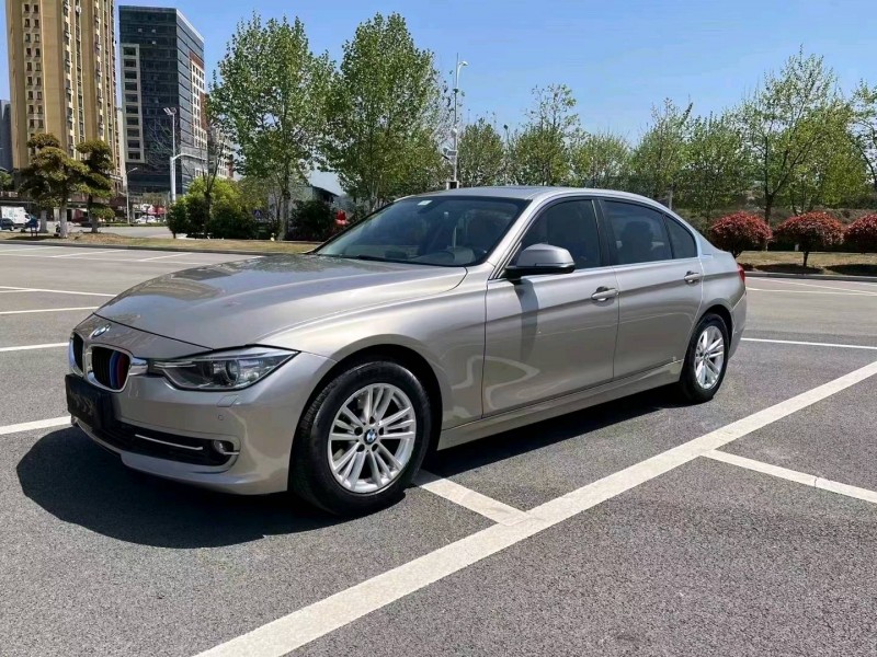 北京14年宝马3系2