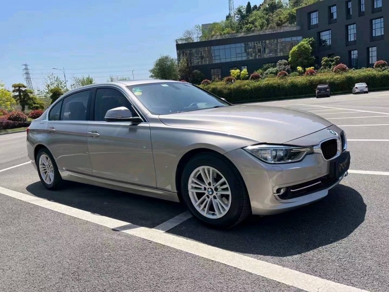 北京14年宝马3系3