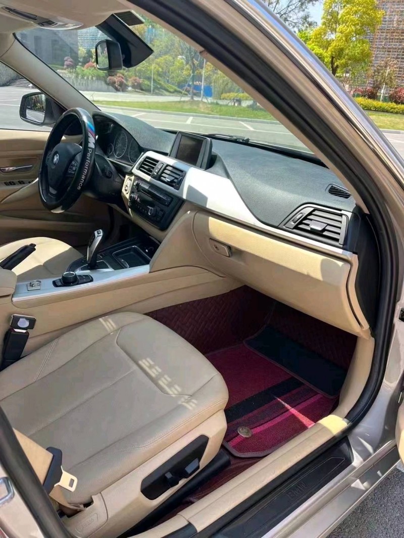 北京14年宝马3系9