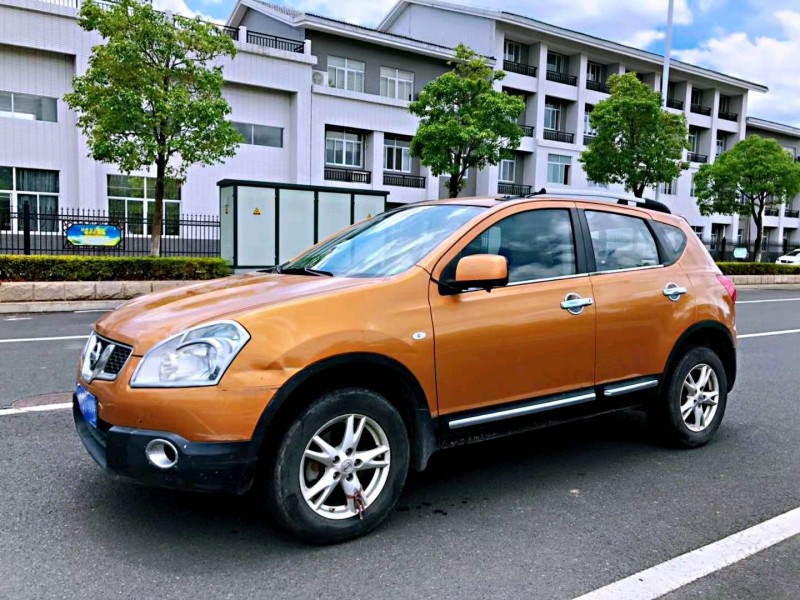 廈門13年日產逍客3
