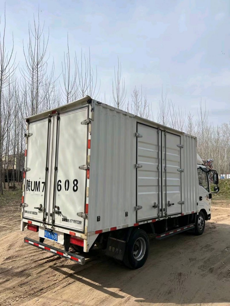 北京20年唐骏汽车唐骏轻卡7