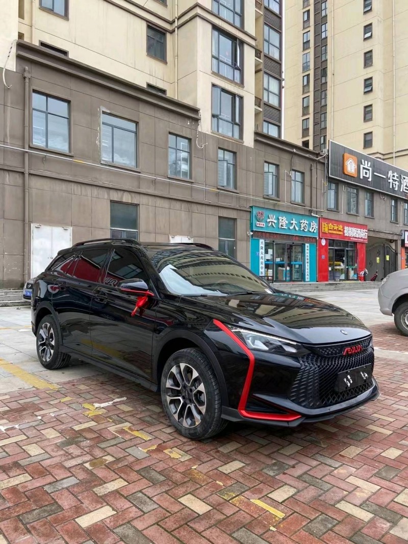 北京22年东风奕炫3