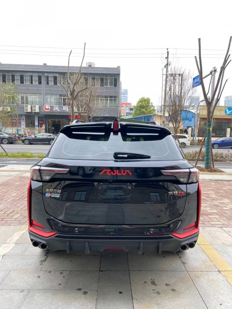 北京22年东风奕炫6