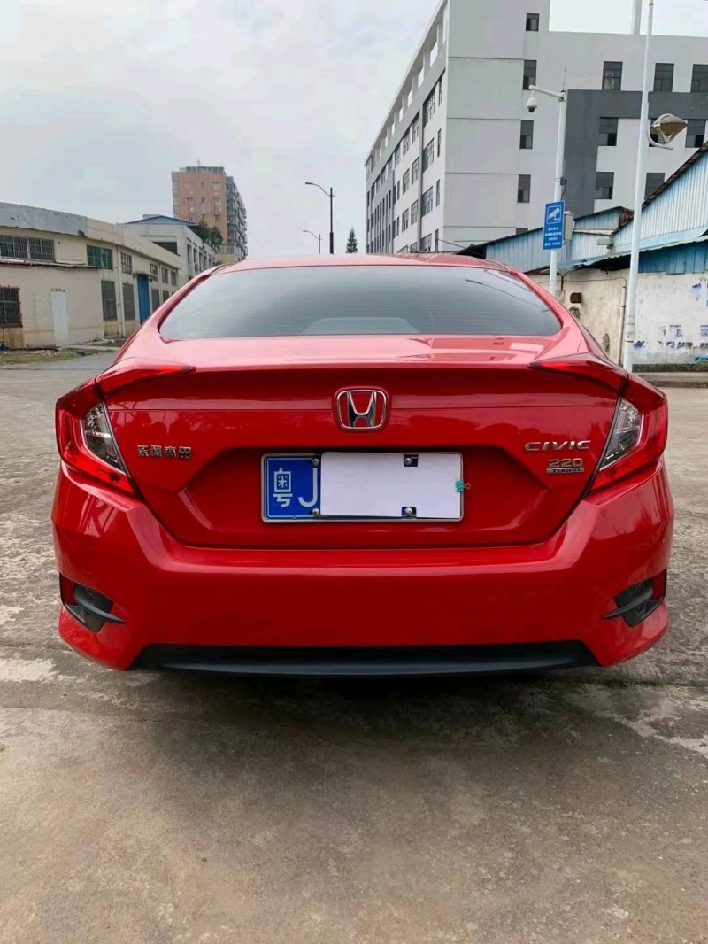 江门21年本田思域8