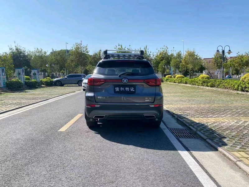 中山19年長安汽車CS755
