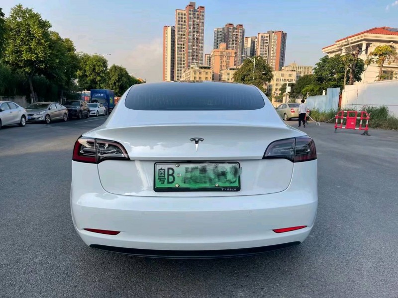 深圳19年特斯拉MODEL 37