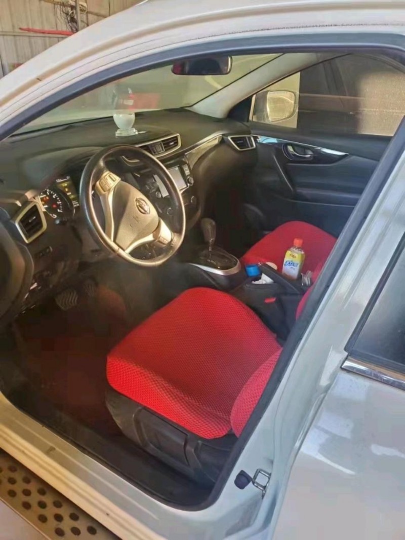 唐山19年日產逍客3