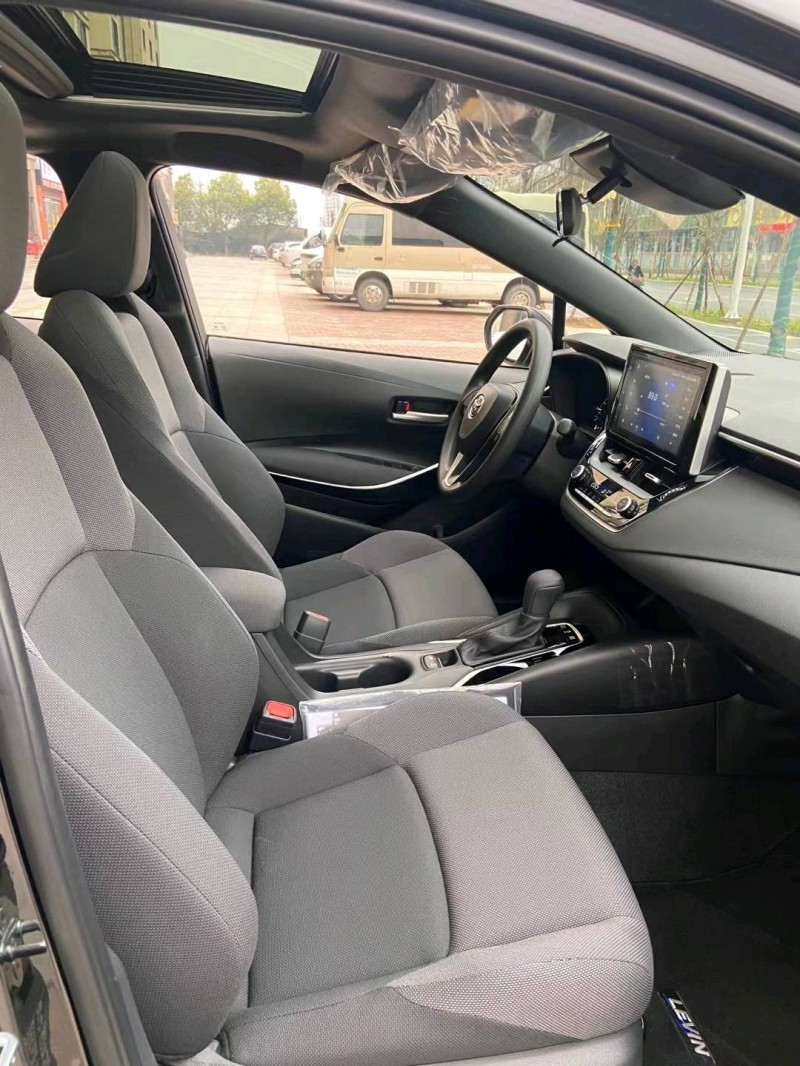 北京22年丰田雷凌4