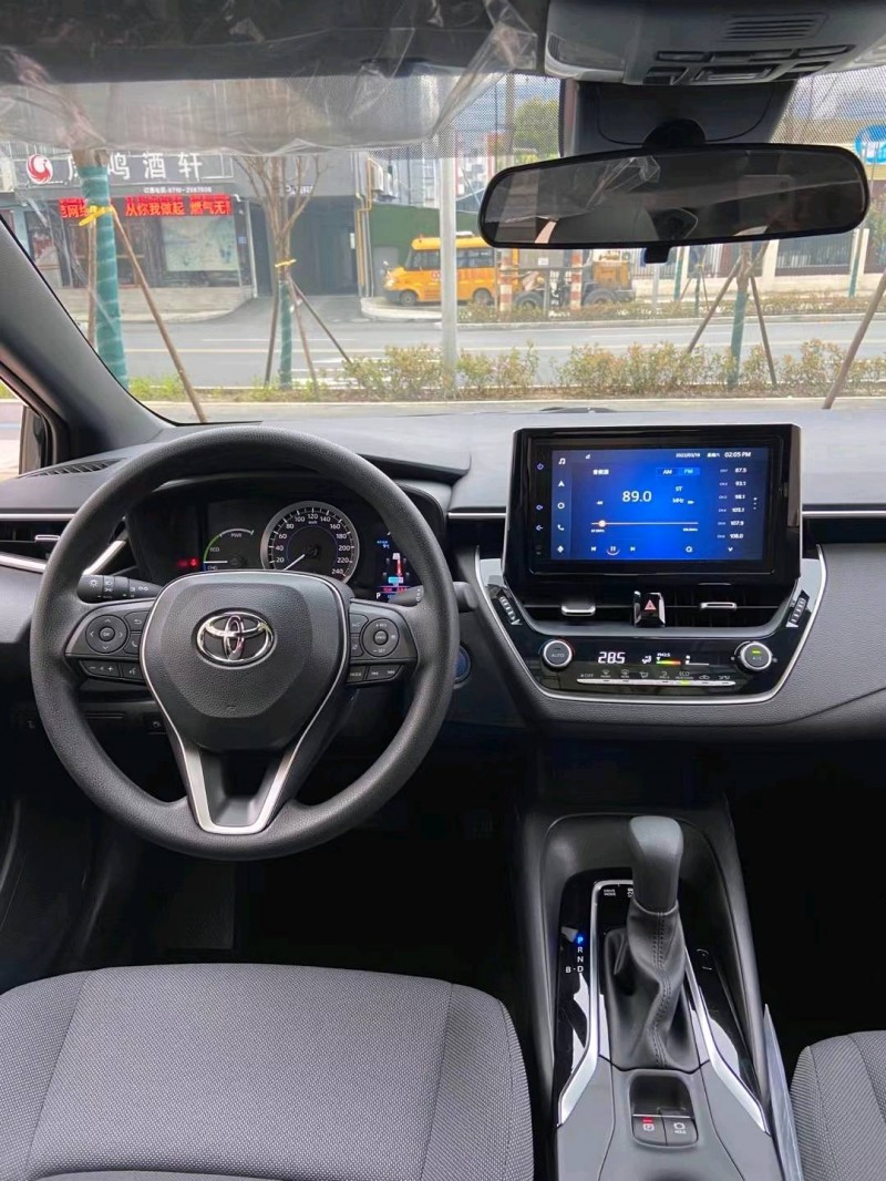 北京22年丰田雷凌8