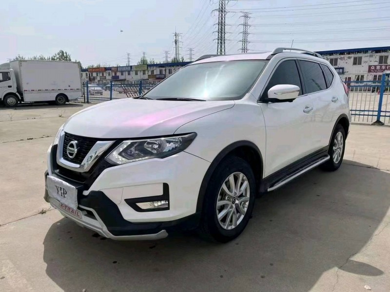 安陽18年日產奇駿2