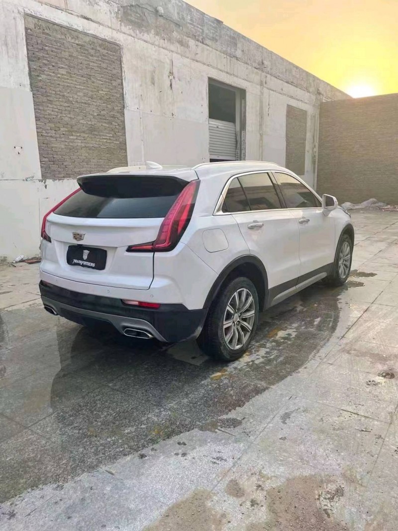 邯鄲20年凱迪拉克XT46