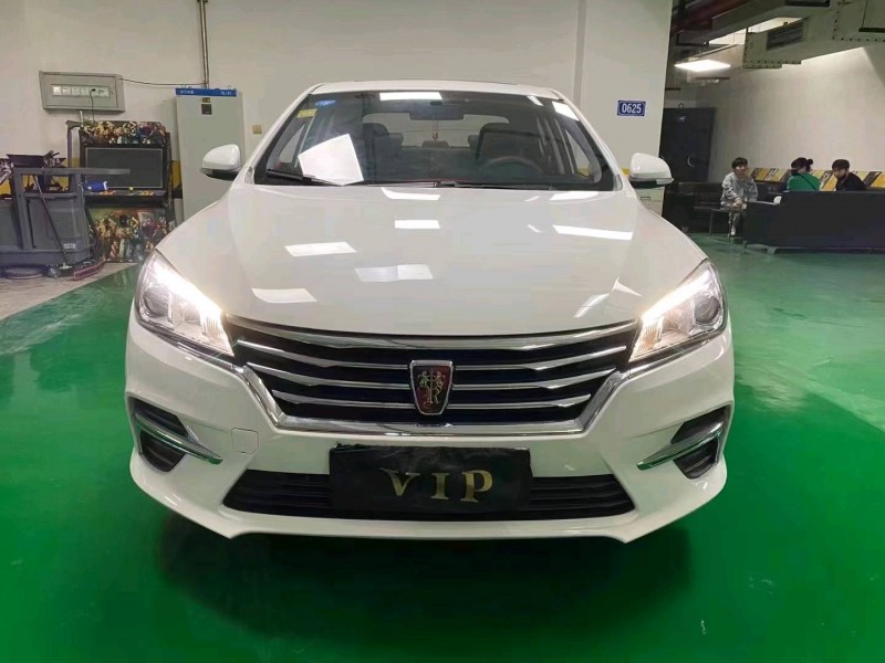 成都19年榮威3601