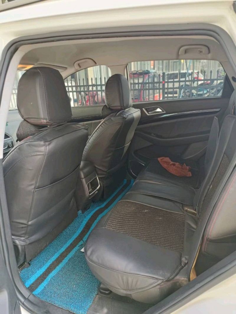 徐州17年獵豹汽車CS108