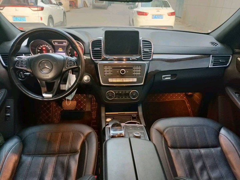 徐州17年奔驰GLS8