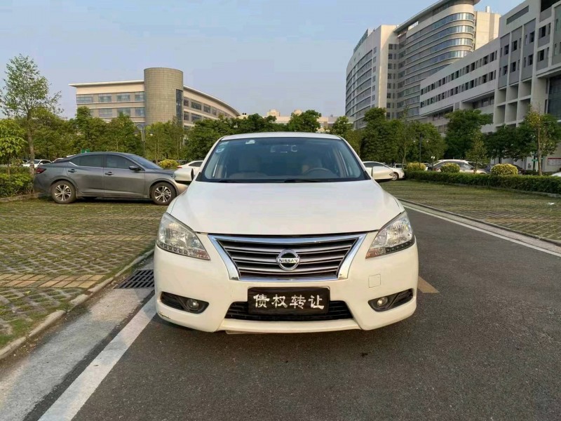中山14年日產軒逸1