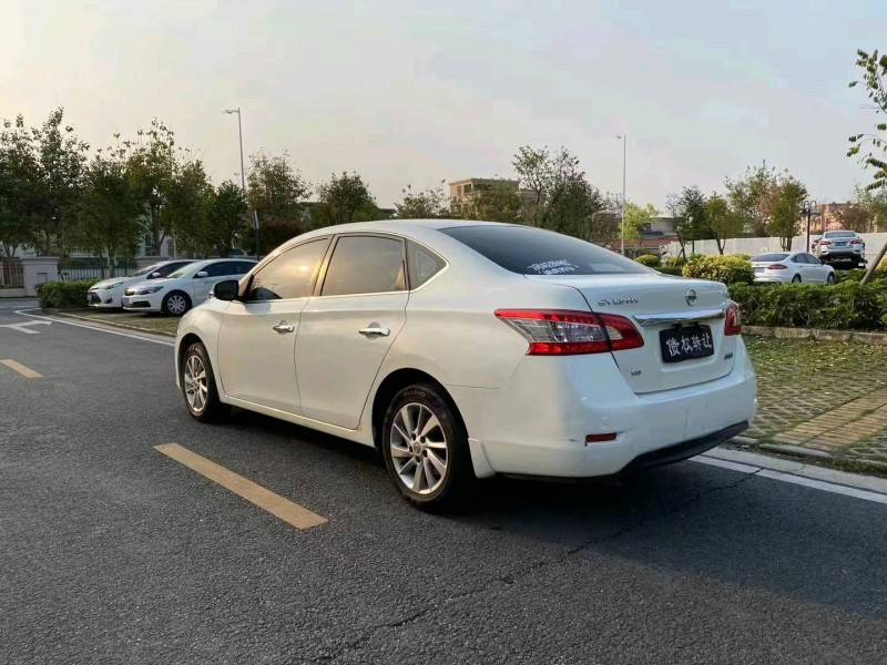 中山14年日產軒逸4