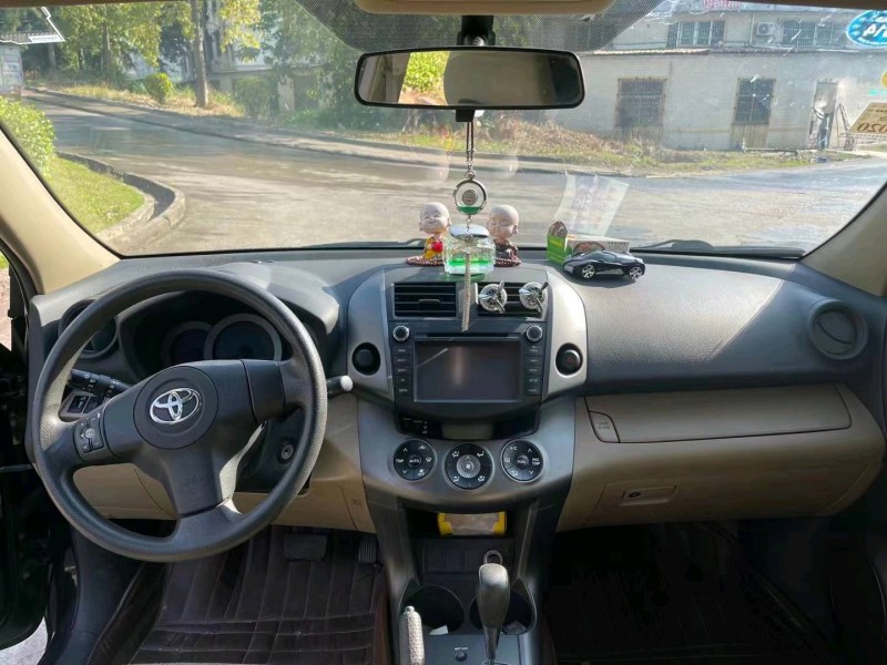 江門12年豐田RAV46