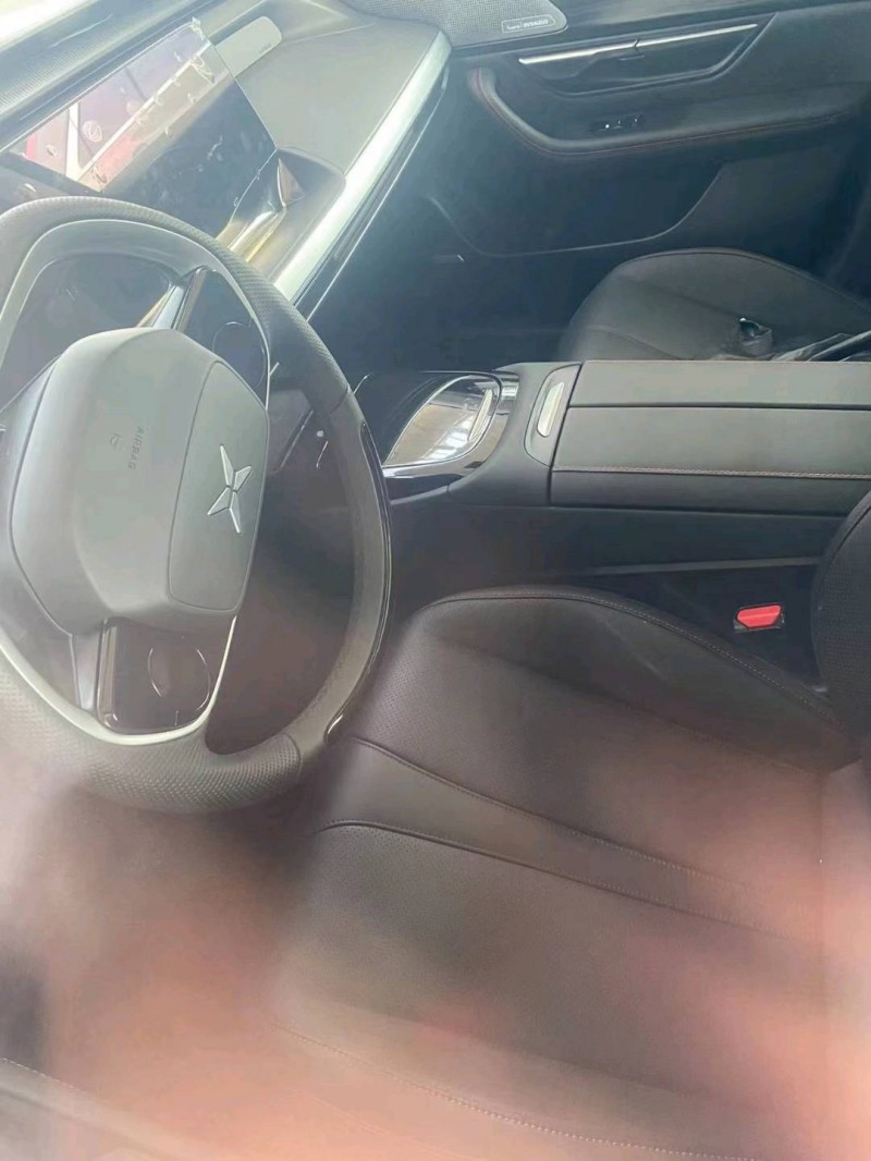 嘉興21年小鵬汽車p75