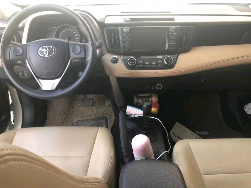 汕頭18年豐田RAV4榮放2