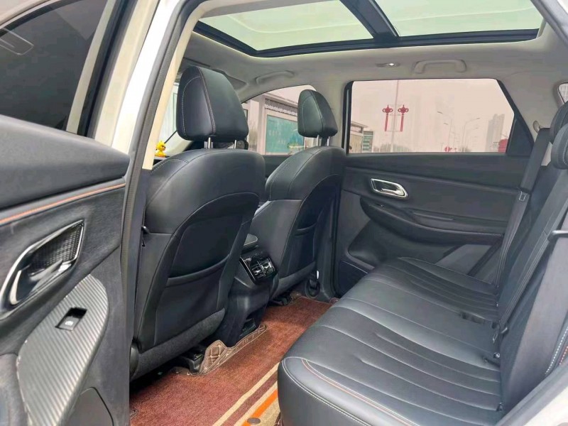 邢臺20年長安汽車歐尚8