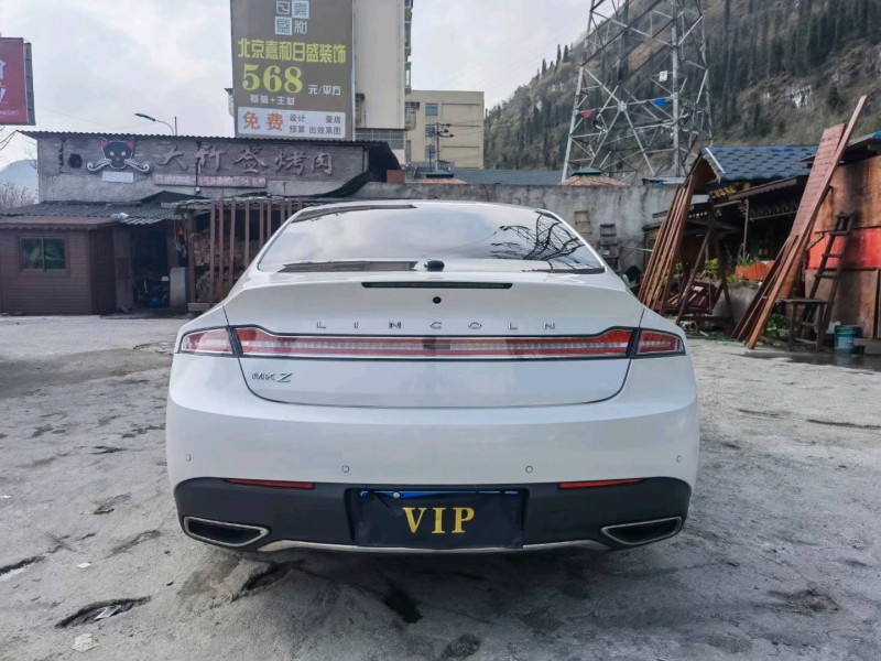 安順18年林肯MKZ4