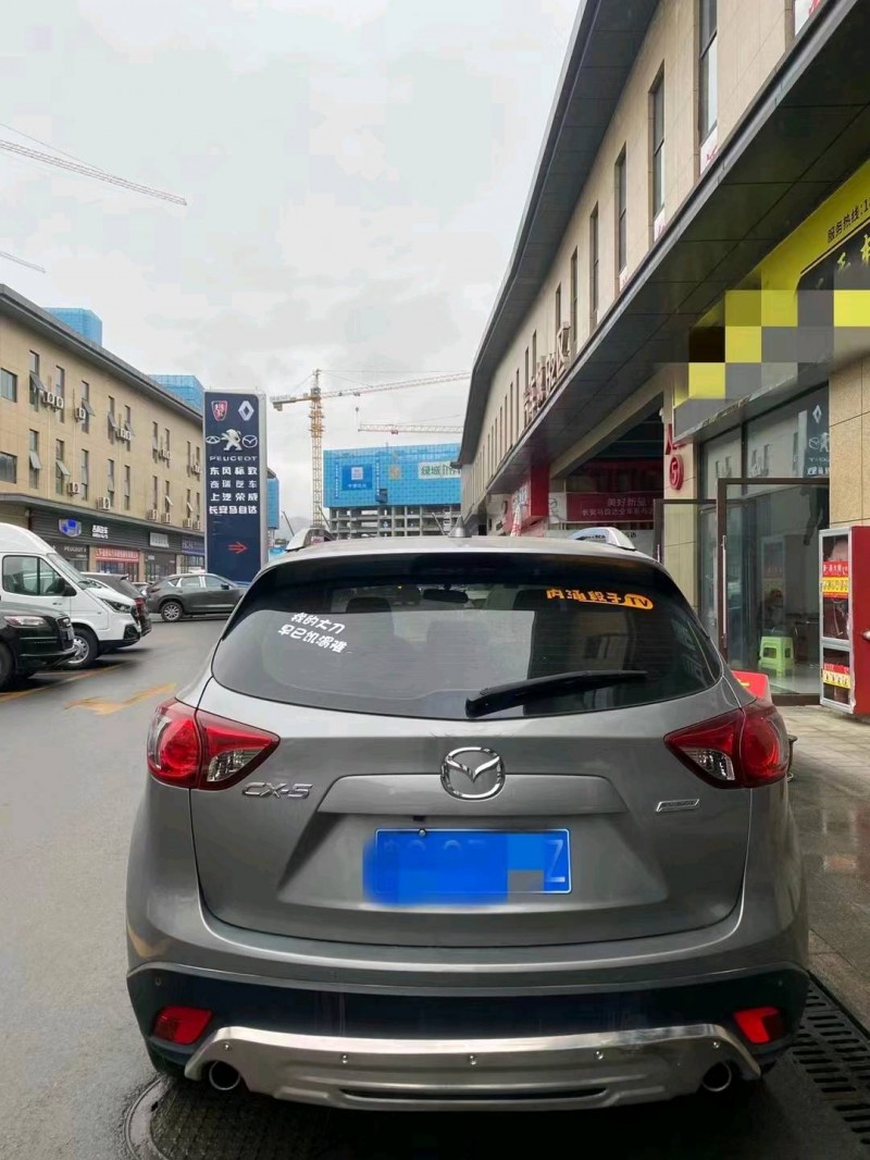 銅仁16年馬自達CX-52