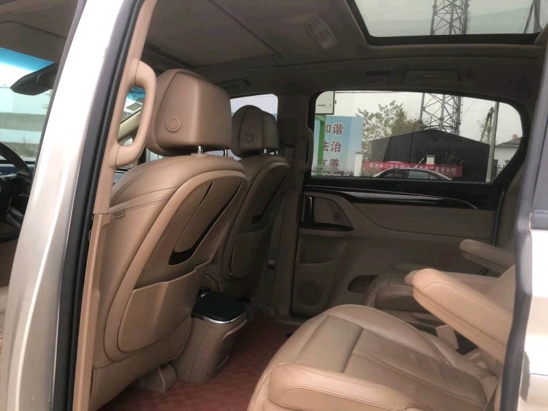 徐州17年别克GL85