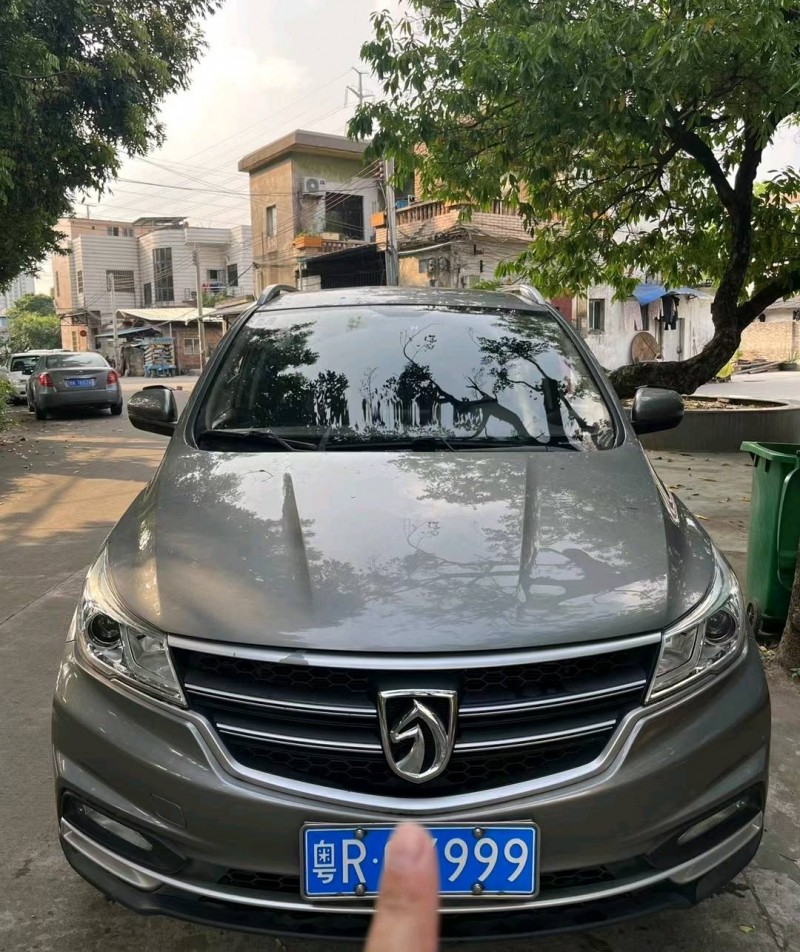 珠海20年寶駿7301
