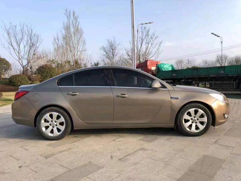 枣庄10年别克君威7