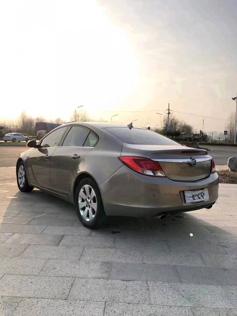 枣庄10年别克君威5