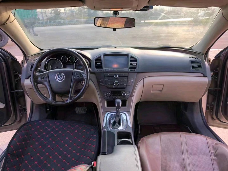 枣庄10年别克君威3