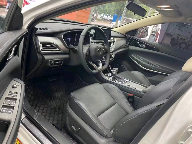 邵阳21年长安汽车睿驰CC4