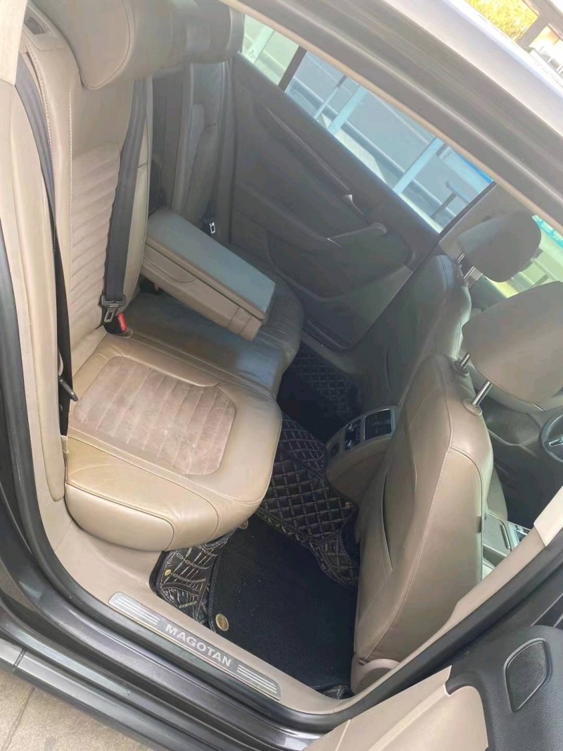 苏州11年大众迈腾7