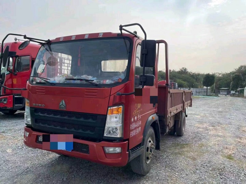 開封18年卡車系列重汽豪沃2