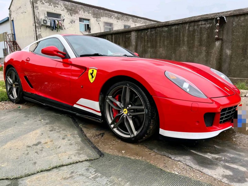 宜昌12年法拉利599 GTB4