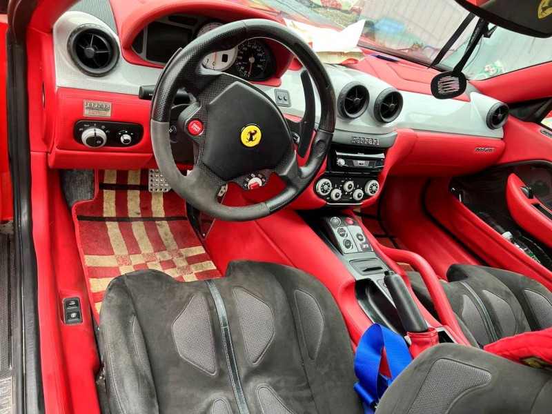 宜昌12年法拉利599 GTB2