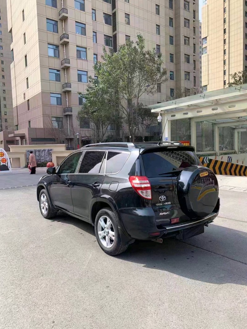 棗莊12年豐田RAV46