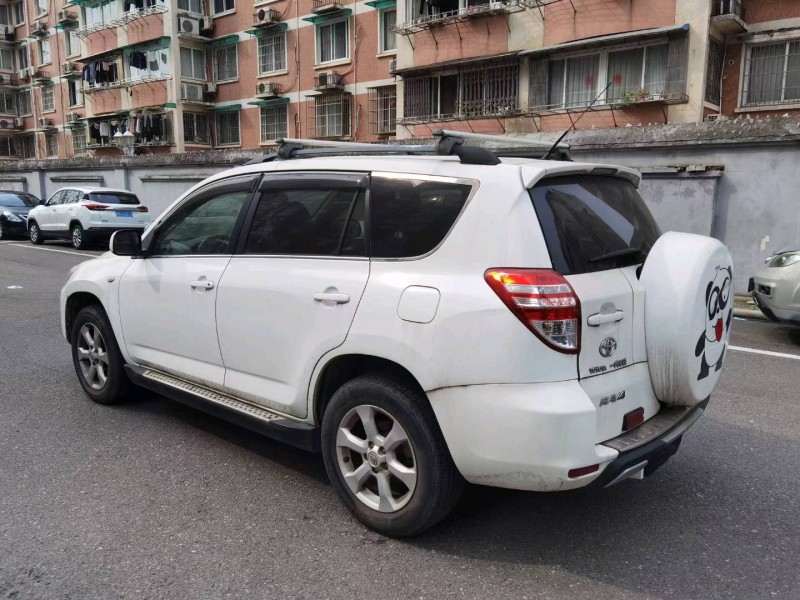 寧波12年豐田RAV45