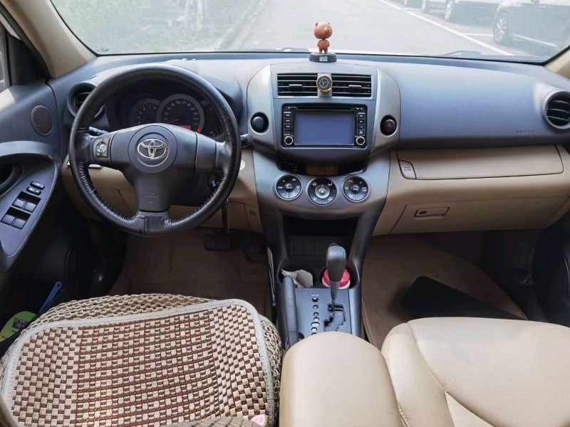 寧波12年豐田RAV49