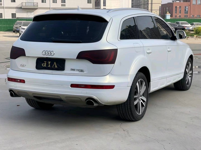 鄭州13年奧迪Q79