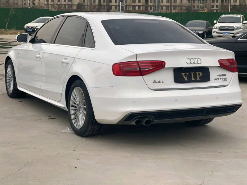 鄭州14年奧迪A4L8